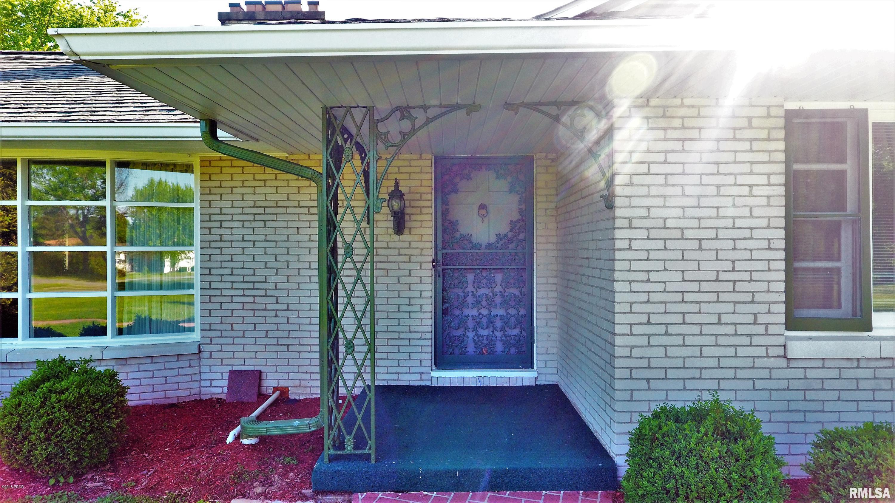 420 Bainbridge Road Marion, IL 62959 - Photo 3 of 39 Gallery Image 3