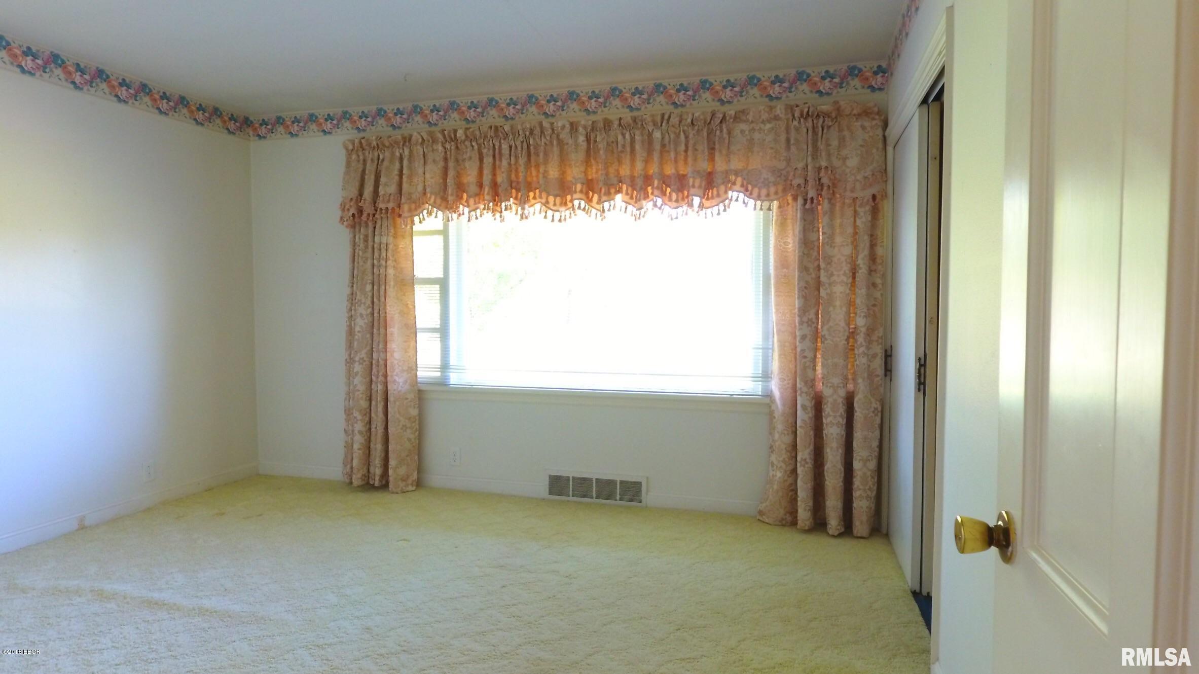 420 Bainbridge Road Marion, IL 62959 - Photo 34 of 39 Gallery Image 34