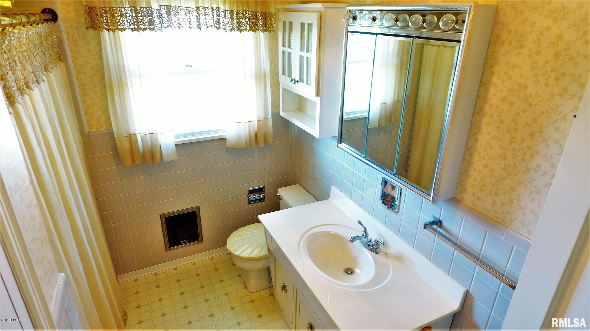 420 Bainbridge Road Marion, IL 62959 - Photo 37 of 39 Gallery Image 37