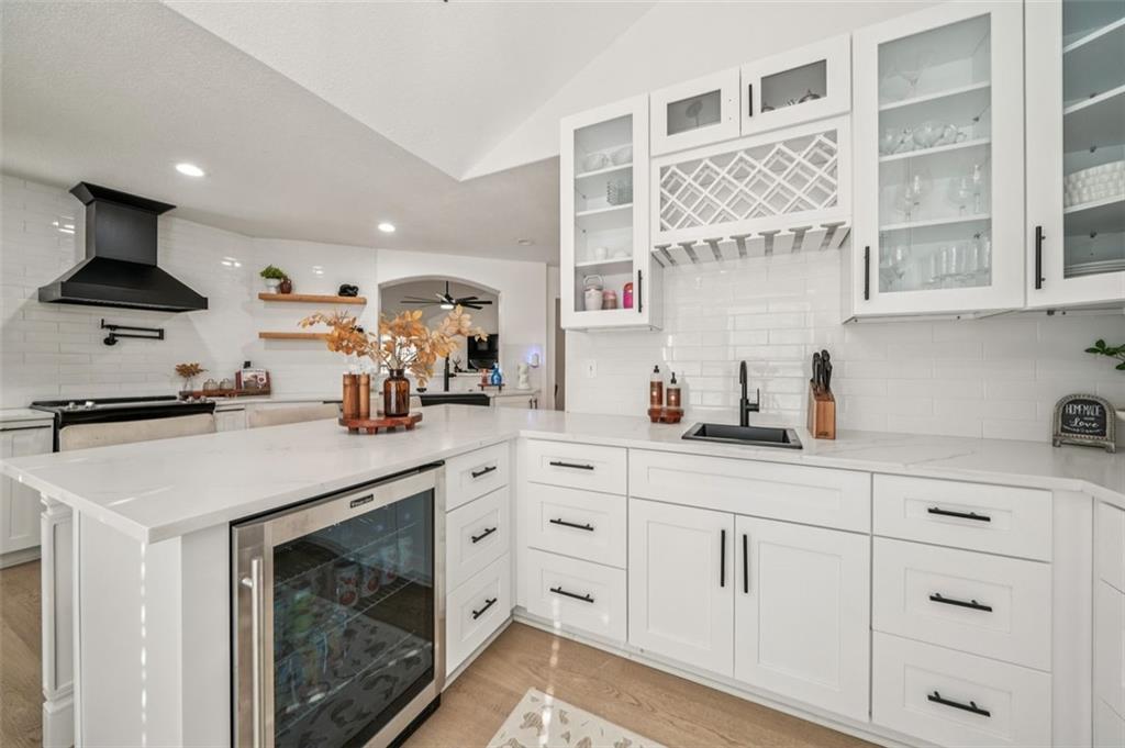 198 Celestial Run Winder, GA 30680 - Photo 3 of 30 a kitchen with cabinets and appliances