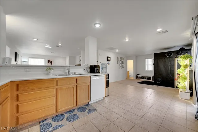 $410,000 | 9053 Starling Wing Place, Las Vegas, NV 89143