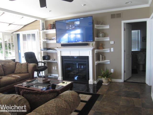 31784 North River Road Harrison Township, MI 48045 - Photo 34 of 66 31343983-33.JPG