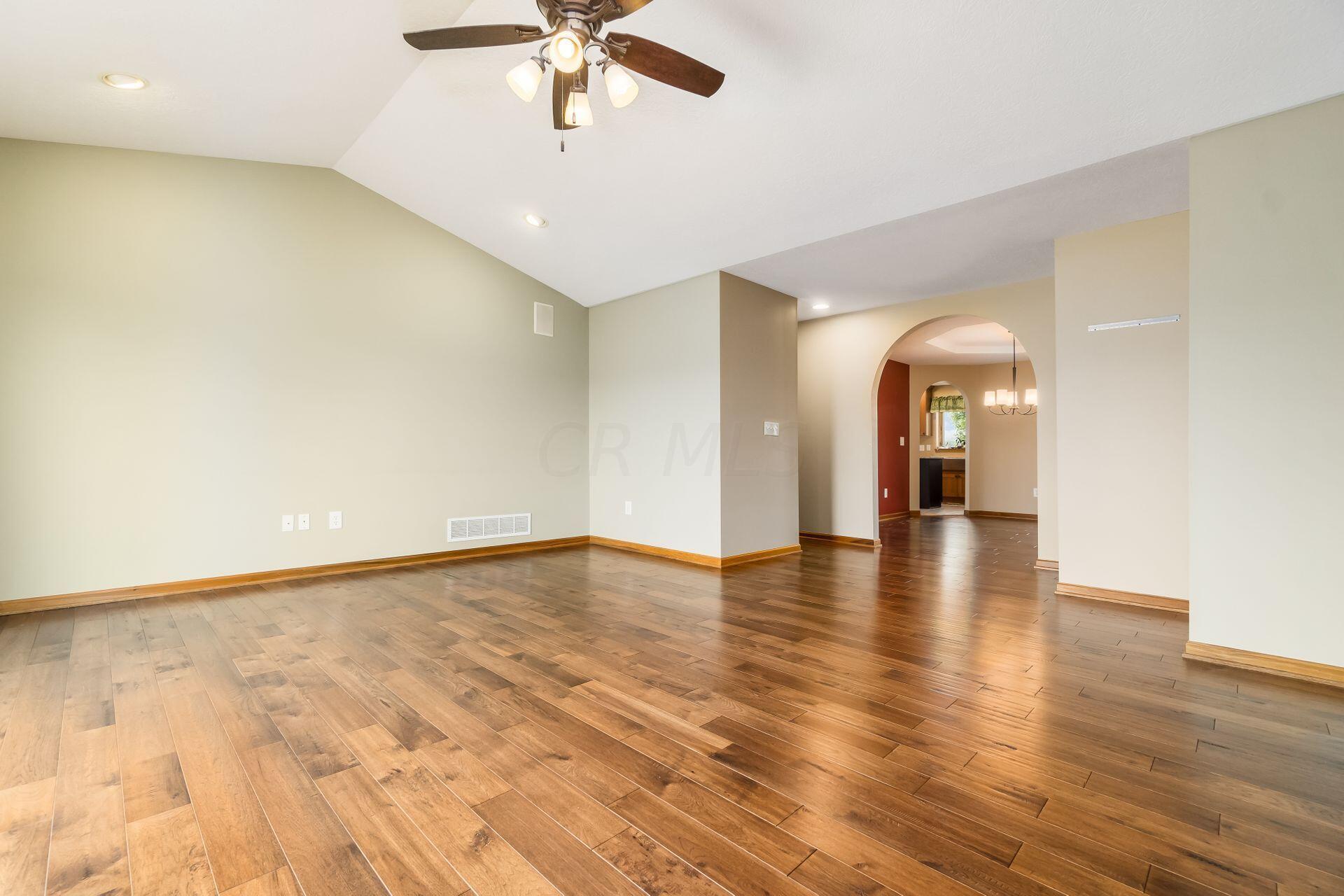 4465 Deeds Road Southwest Pataskala, OH 43062 - Photo 25 of 69 Great Room