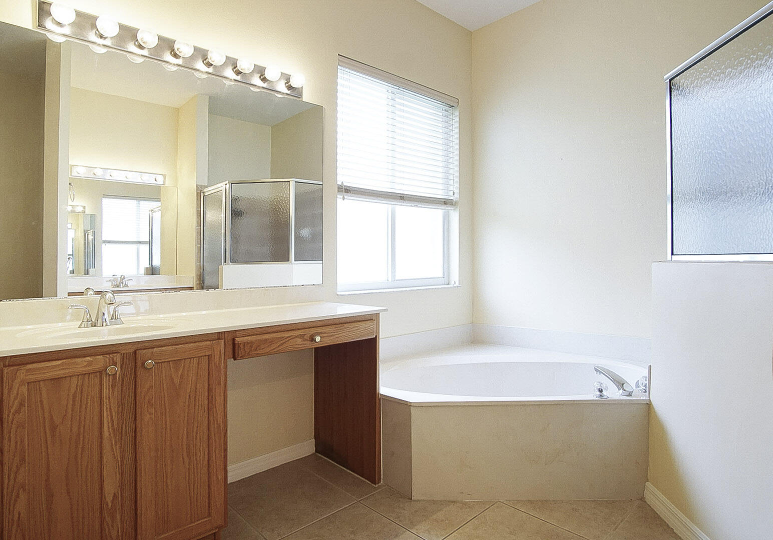 417 Southwest Blue Spring Court Port St. Lucie, FL 34986 - Photo 17 of 30 Photo May 25, 4 21 47 PM