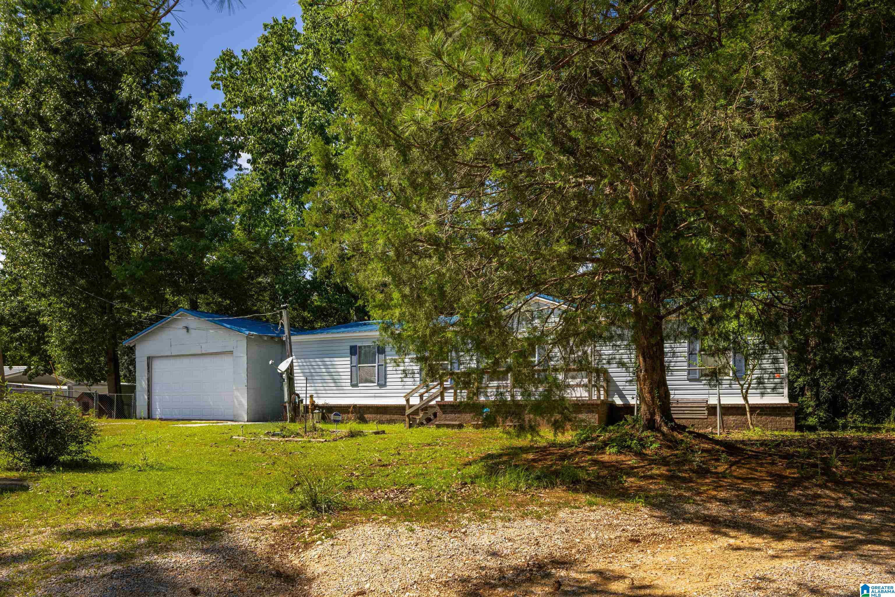 650 Davidson Drive Locust Fork, AL 35097 - Photo 7 of 55