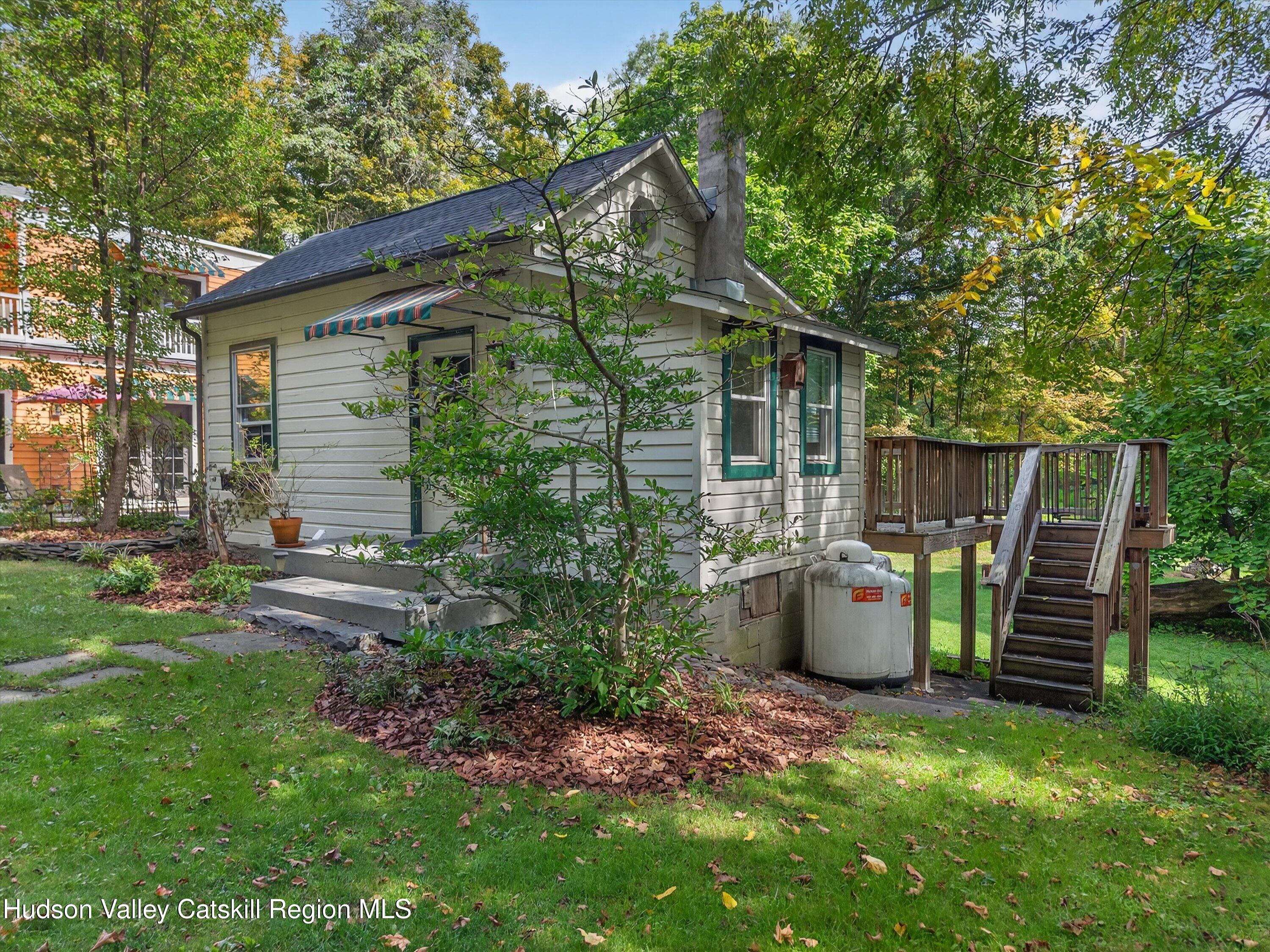 313 Cottekill Road Stone Ridge, NY 12484 - Photo 33 of 41 90-HTV1029