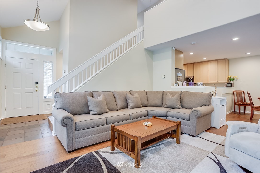 565 Elma Avenue Northeast Renton, WA 98059 - Photo 10 of 30 Gallery Image 10