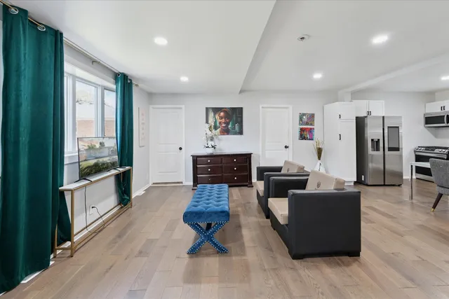 $1,950 | 1313 Gordon Avenue, Calumet City, IL 60409