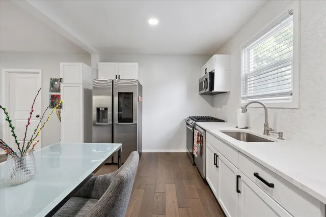 $1,950 | 1313 Gordon Avenue, Calumet City, IL 60409