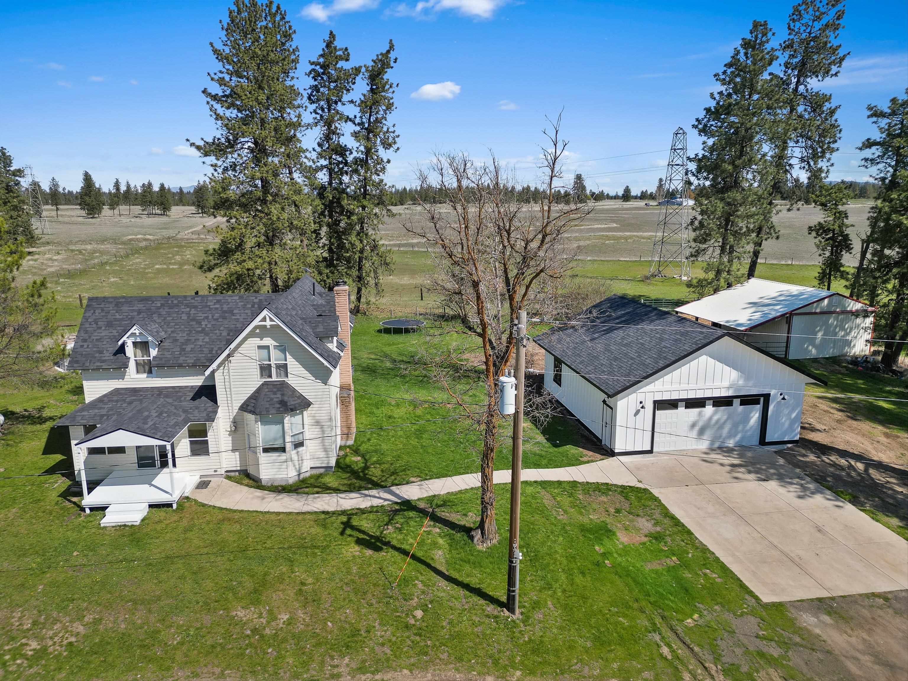 7411 North Rambo Road Spokane, WA 99224 - Photo 4 of 32