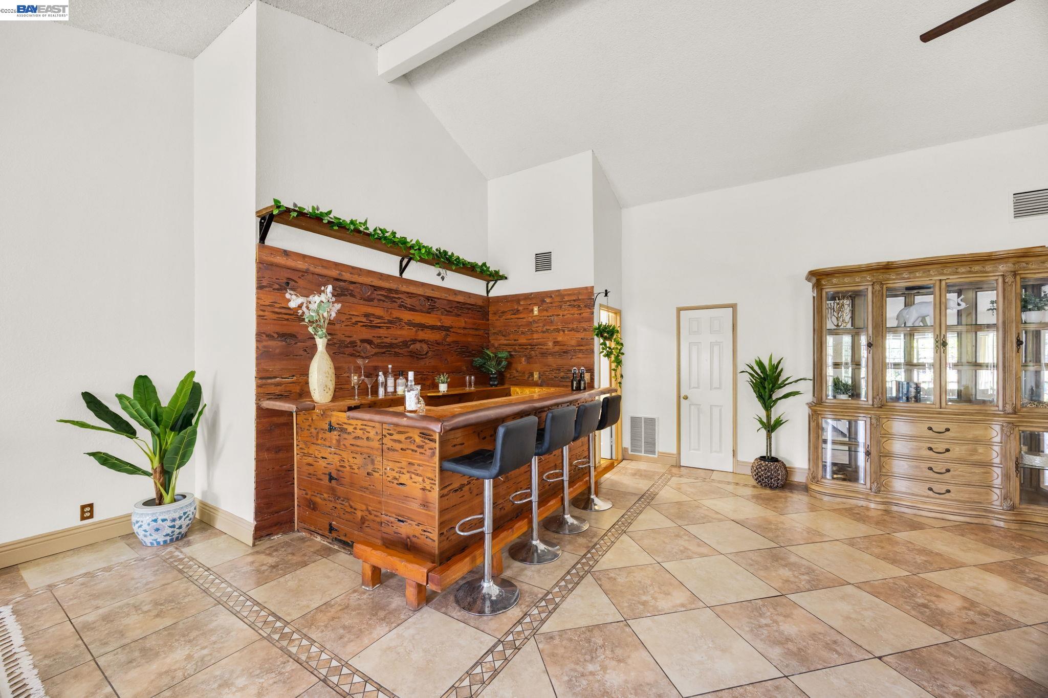 2857 Randall Way Hayward, CA 94541 - Photo 9 of 36