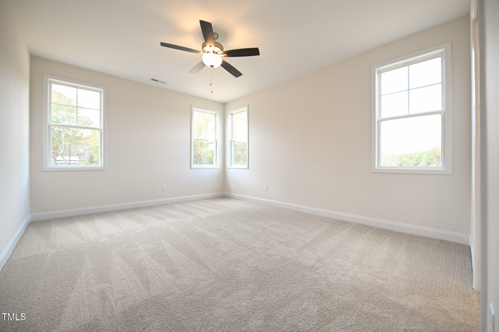 235 Johnson Rdg Way Four Oaks, NC 27524 - Photo 13 of 26 013