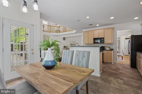 $879,900 | 9017 Harrover Place, Lorton, VA 22079