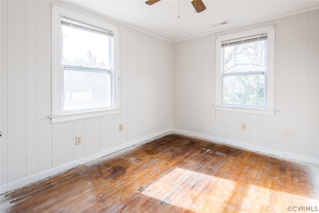 1229 Dotson Road Henrico, VA 23231 - Photo 10 of 21 2nd Bedroom with hardwood floors, two windows, cei