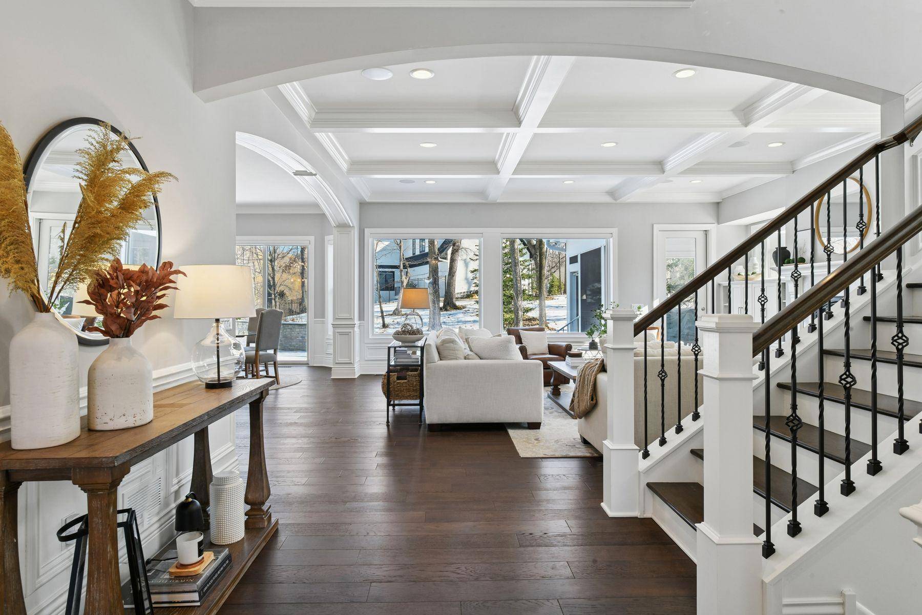 1617 Linner Road Wayzata, MN 55391 - Photo 6 of 62