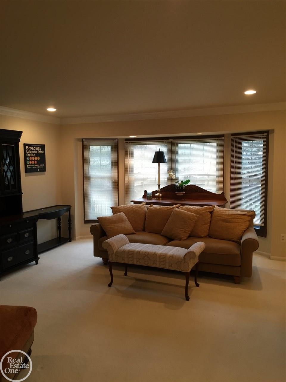 1631 Sumac Drive Rochester, MI 48309 - Photo 6 of 16