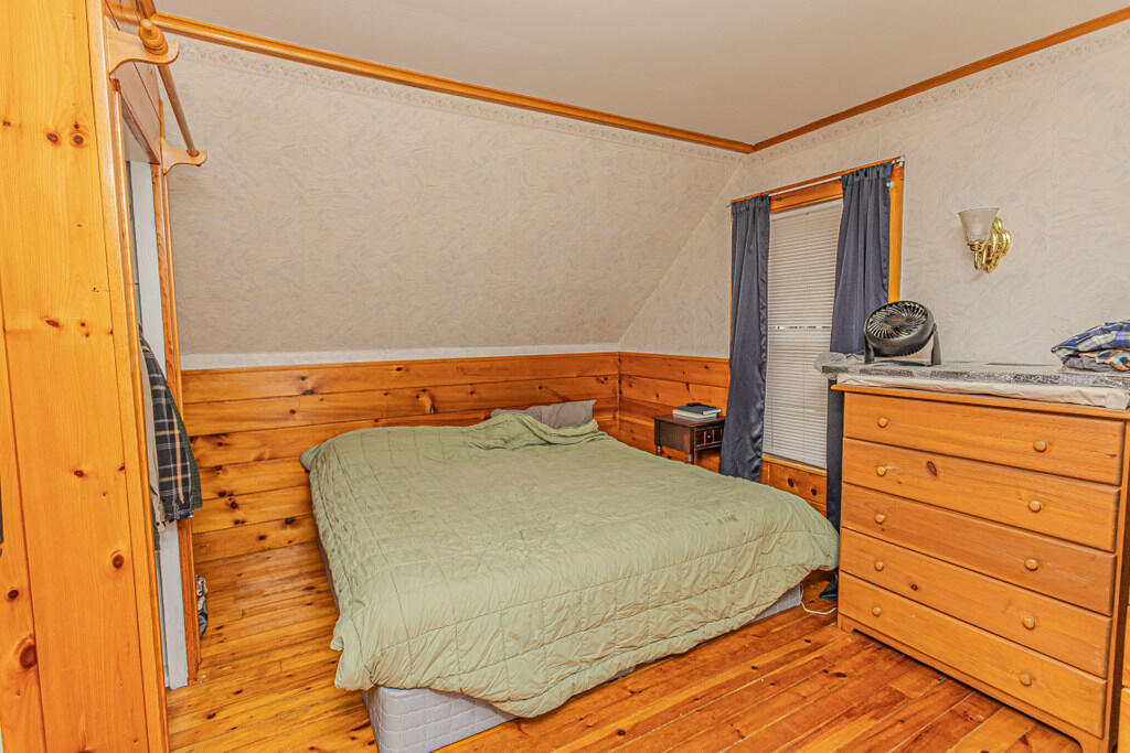 73 Weld Road Wilton, ME 04294 - Photo 8 of 29 - (25 of 32)