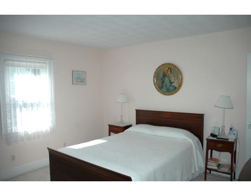 21 Gilmore Road Belmont, MA 02478 - Photo 4 of 7 Gallery Image 4