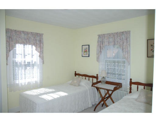 21 Gilmore Road Belmont, MA 02478 - Photo 5 of 7 Gallery Image 5