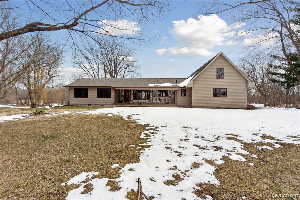 5700 Byron Road Howell, MI 48855 - Photo 1 of 1