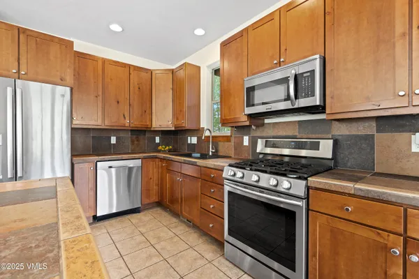 $1,400,000 | 90 Wildhorse, Gypsum, CO 81637