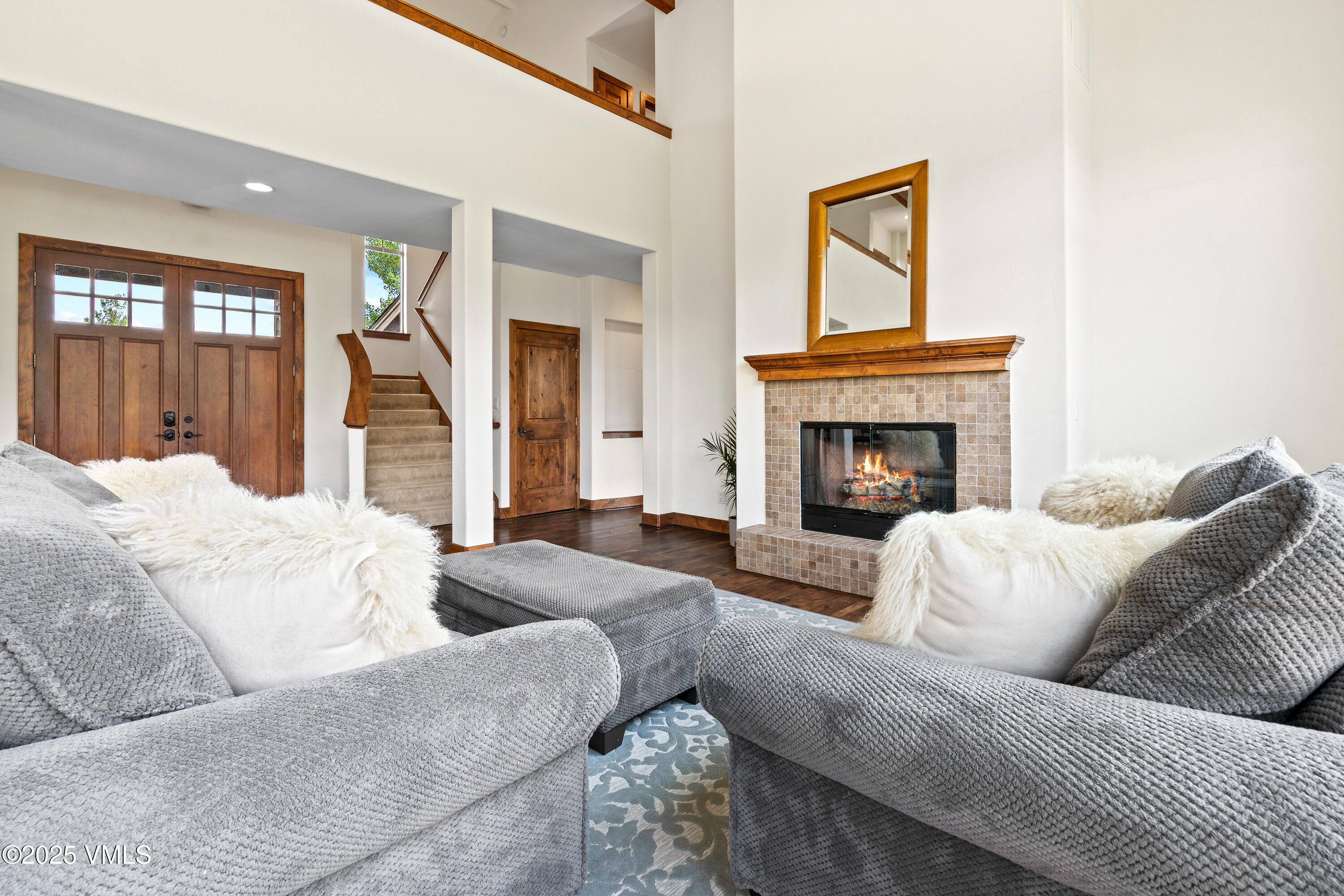 90 Wildhorse Gypsum, CO 81637 - Photo 18 of 61 Living Room 8