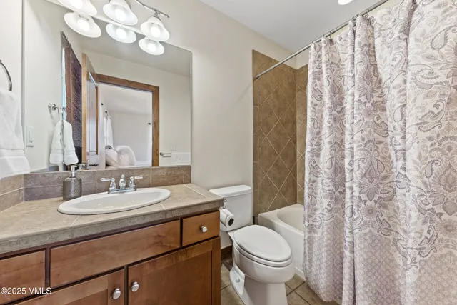 $1,400,000 | 90 Wildhorse, Gypsum, CO 81637