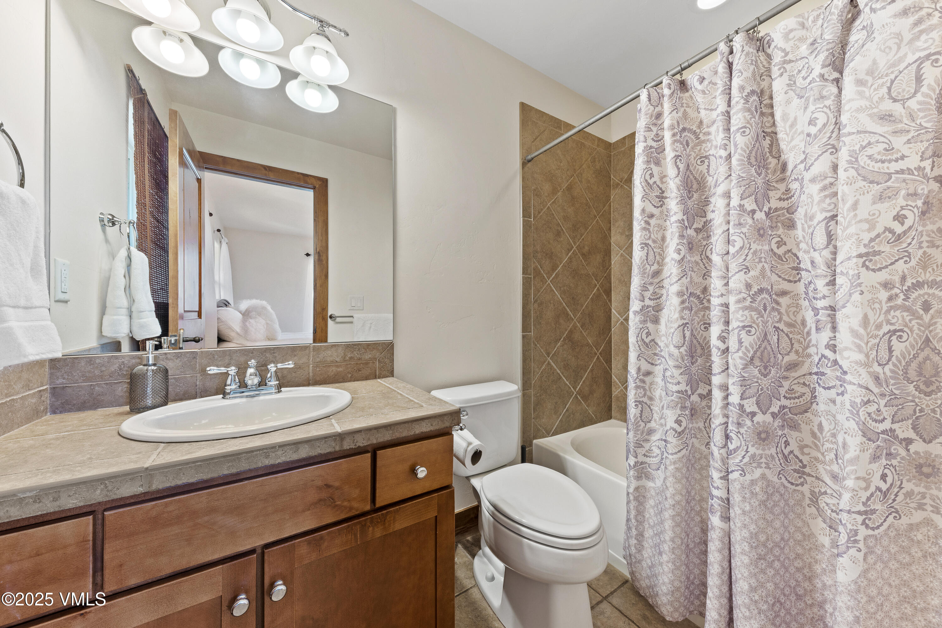 90 Wildhorse Gypsum, CO 81637 - Photo 29 of 61 Full Bath