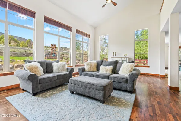 $1,400,000 | 90 Wildhorse, Gypsum, CO 81637