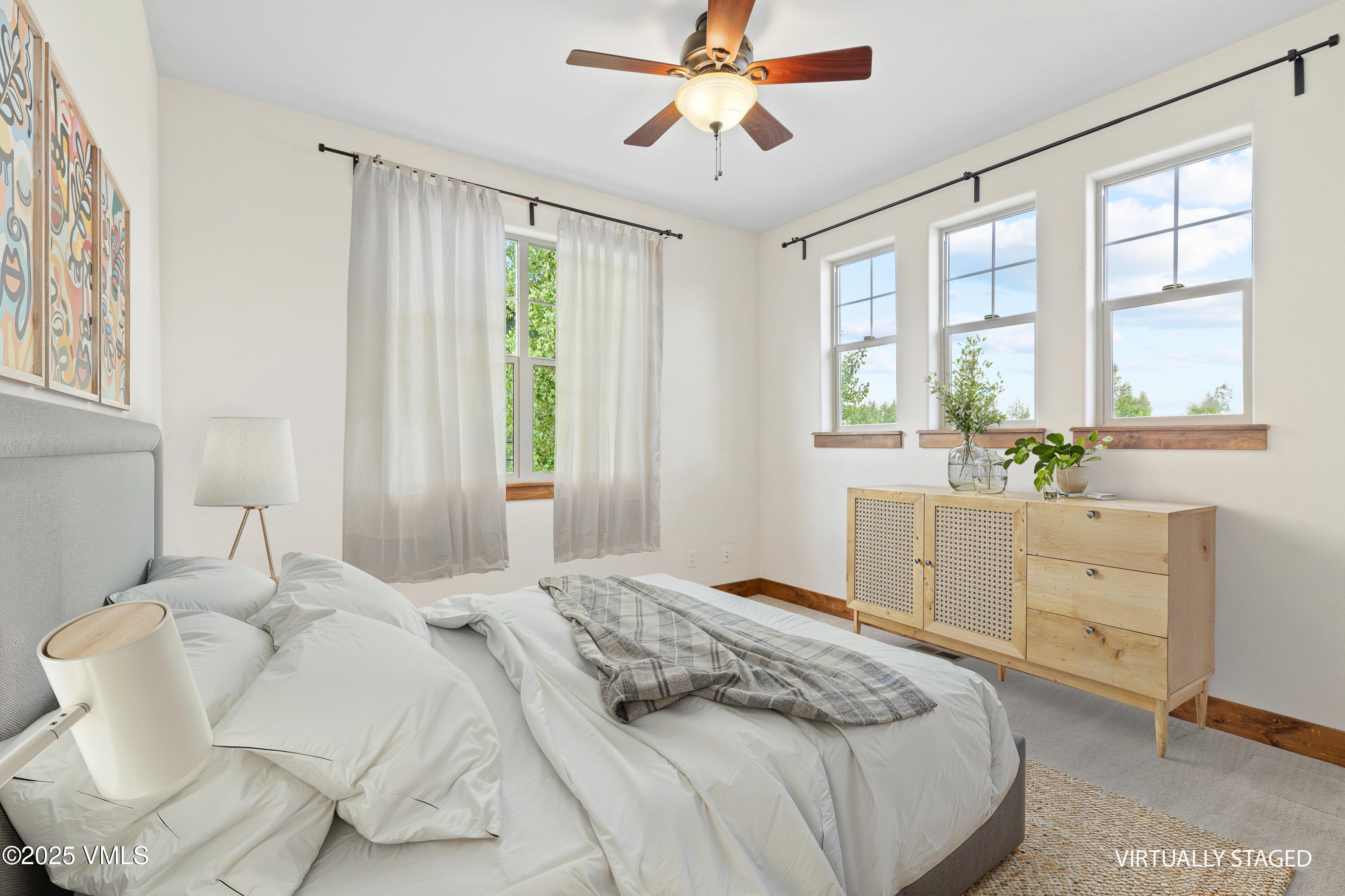 90 Wildhorse Gypsum, CO 81637 - Photo 34 of 61 Secondary Bedroom- Virtually Staged