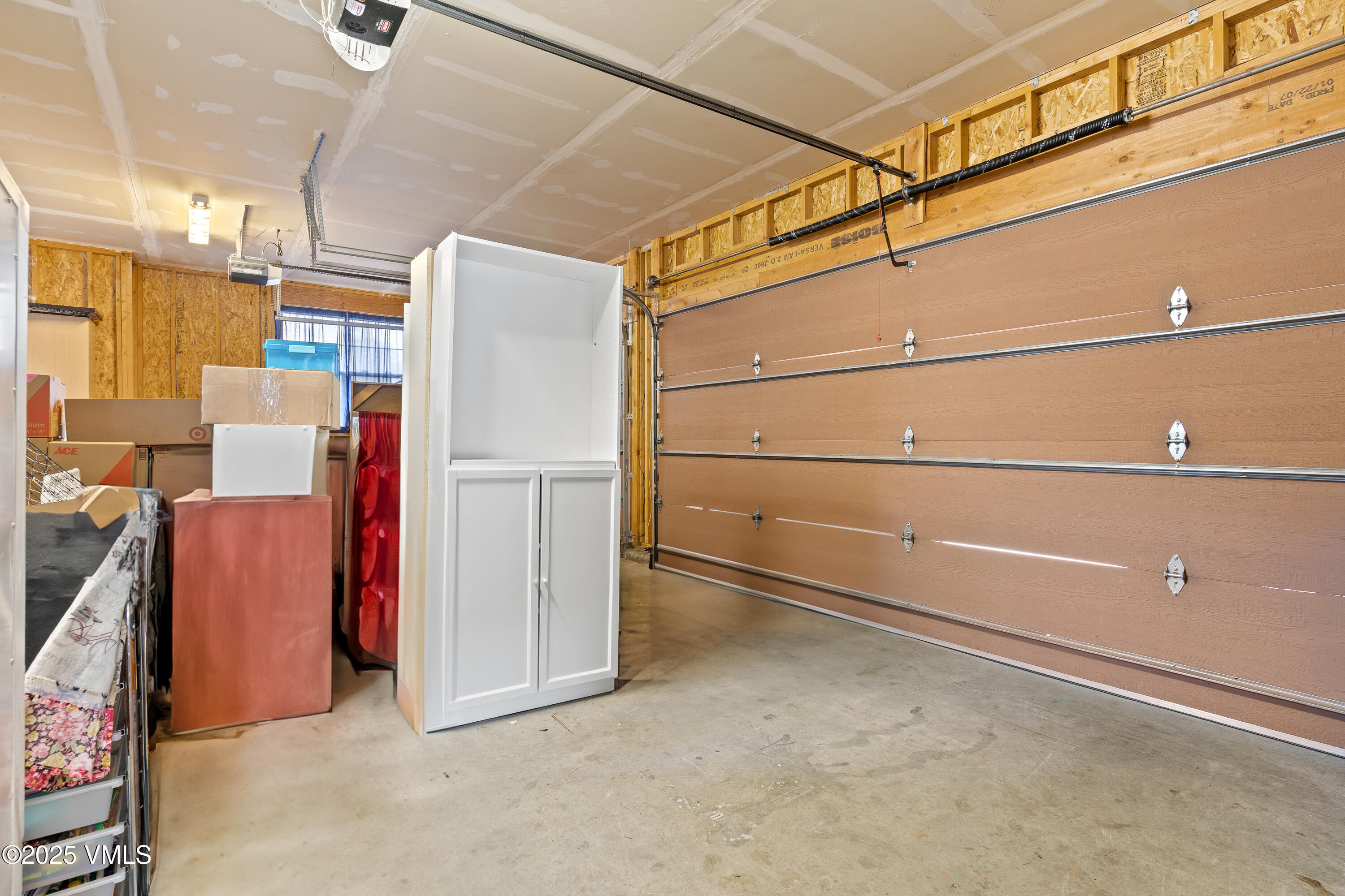 90 Wildhorse Gypsum, CO 81637 - Photo 51 of 61 Garage