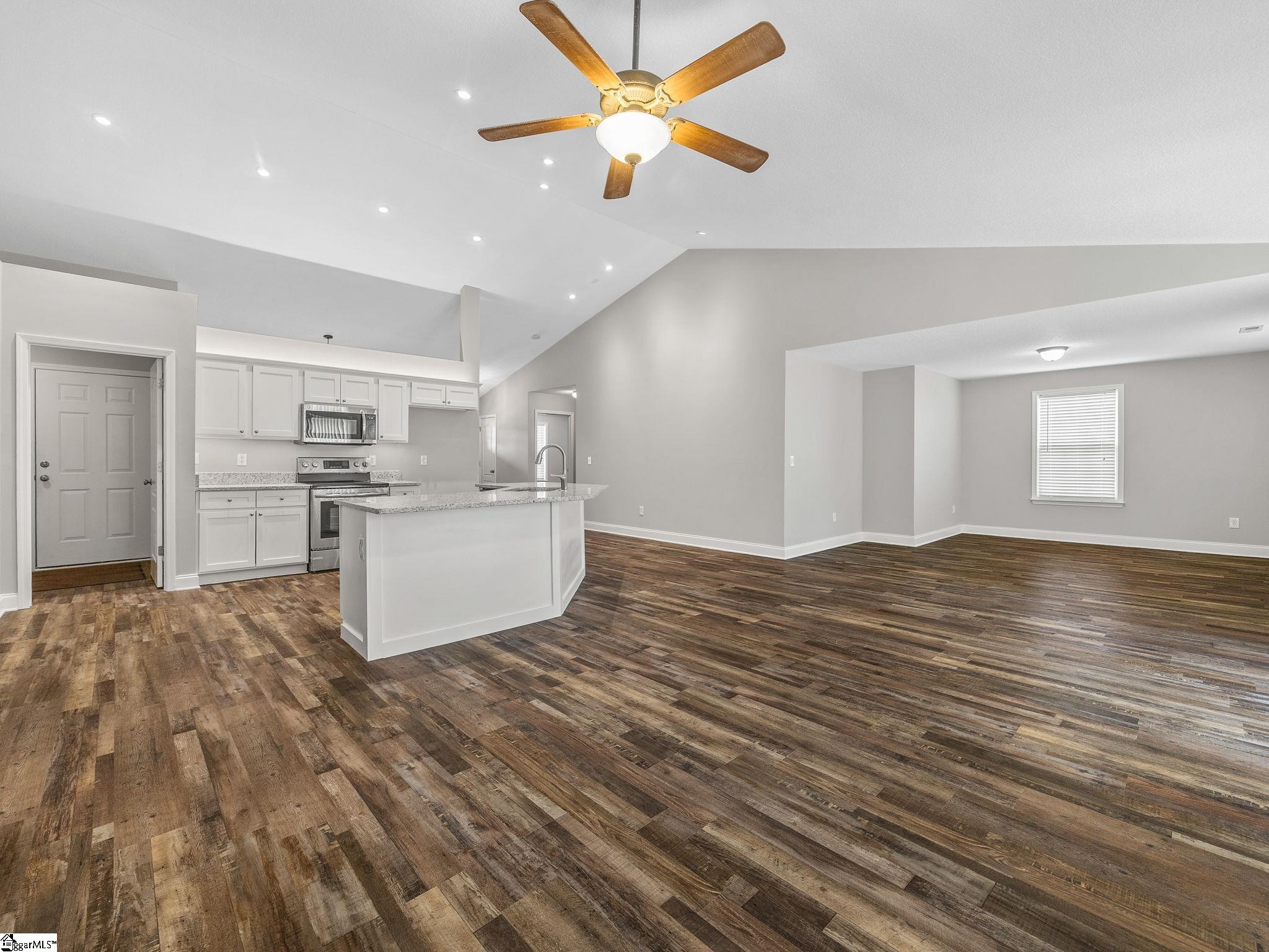 319 Kelly Farm Road Moore, SC 29369 - Photo 15 of 47 Gallery Image 15
