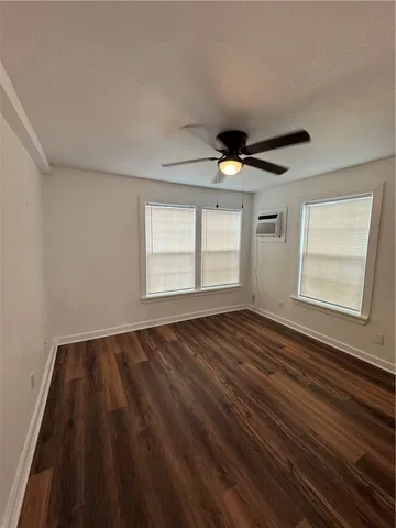 $1,000 | 1300 Antone Street, Unit A, Bryan, TX 77803