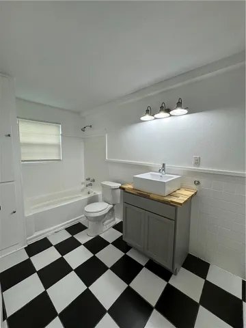 $1,000 | 1300 Antone Street, Unit A, Bryan, TX 77803