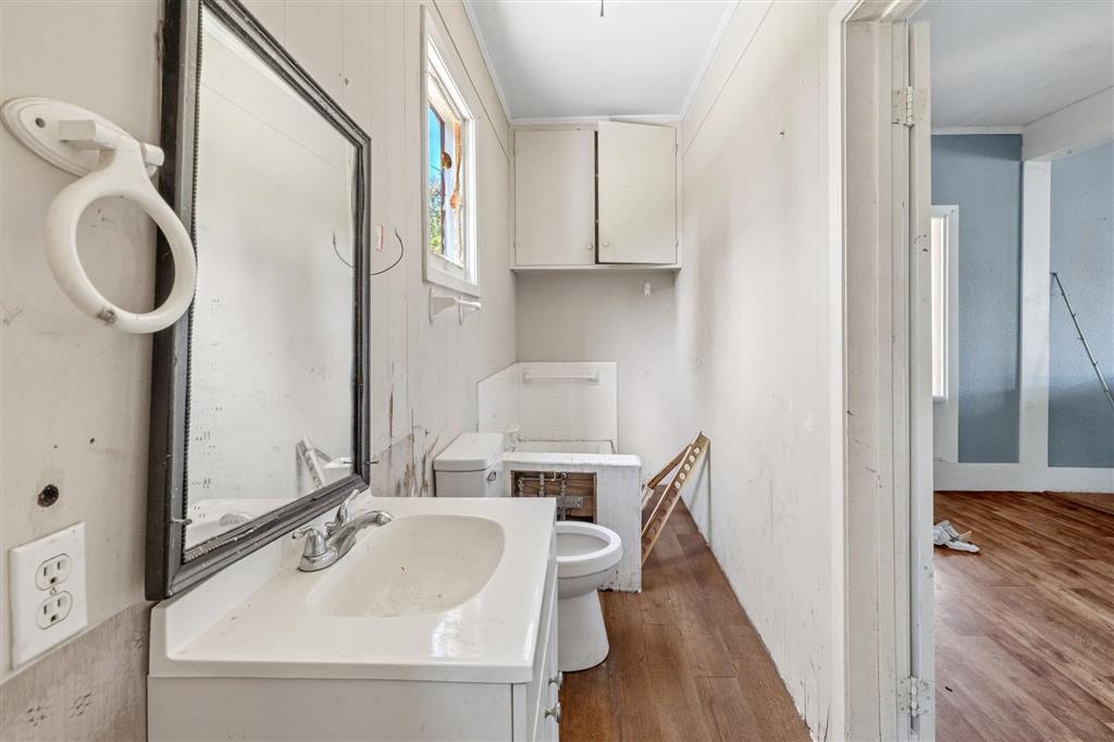 326 Hall Street Dequincy, LA 70633 - Photo 7 of 13