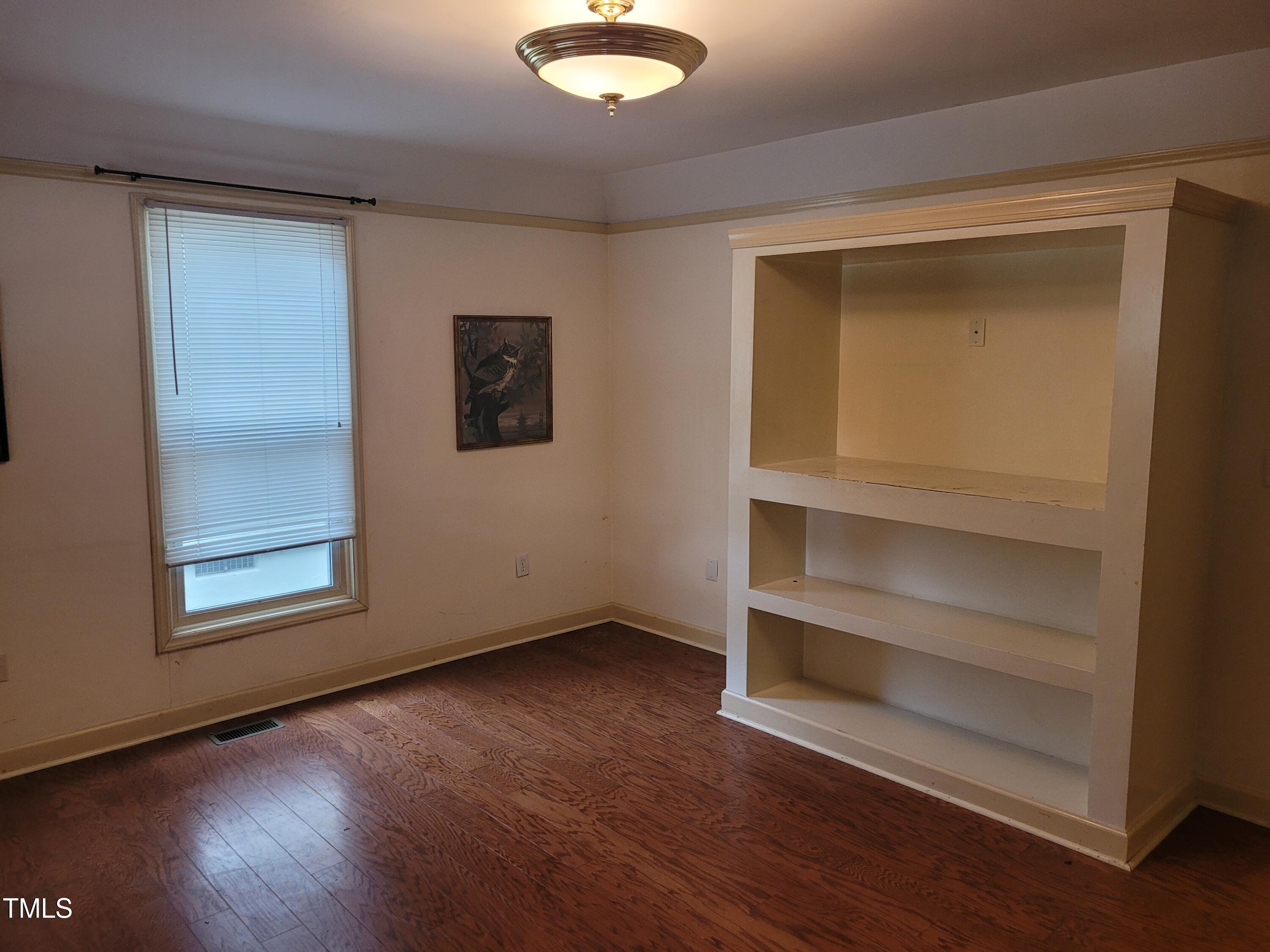 1128 North Roxboro Street Durham, NC 27701 - Photo 3 of 13 Den