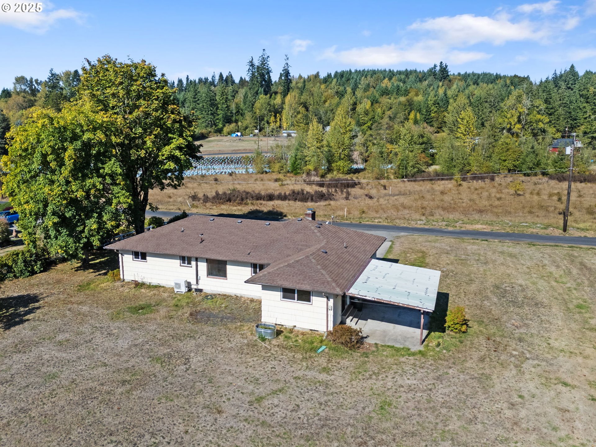 122 Armstrong Road Chehalis, WA 98532 - Photo 33 of 40 an aerial view of a house having yard