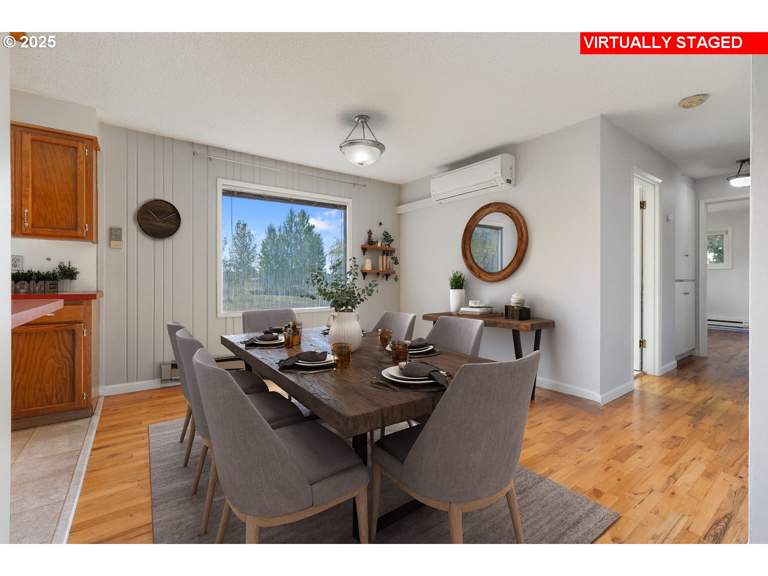 122 Armstrong Road Chehalis, WA 98532 - Photo 10 of 40 a living room with furniture and a large window
