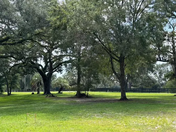 $525,000 | 12125 Northwest 100th Street, Ocala, FL 34482