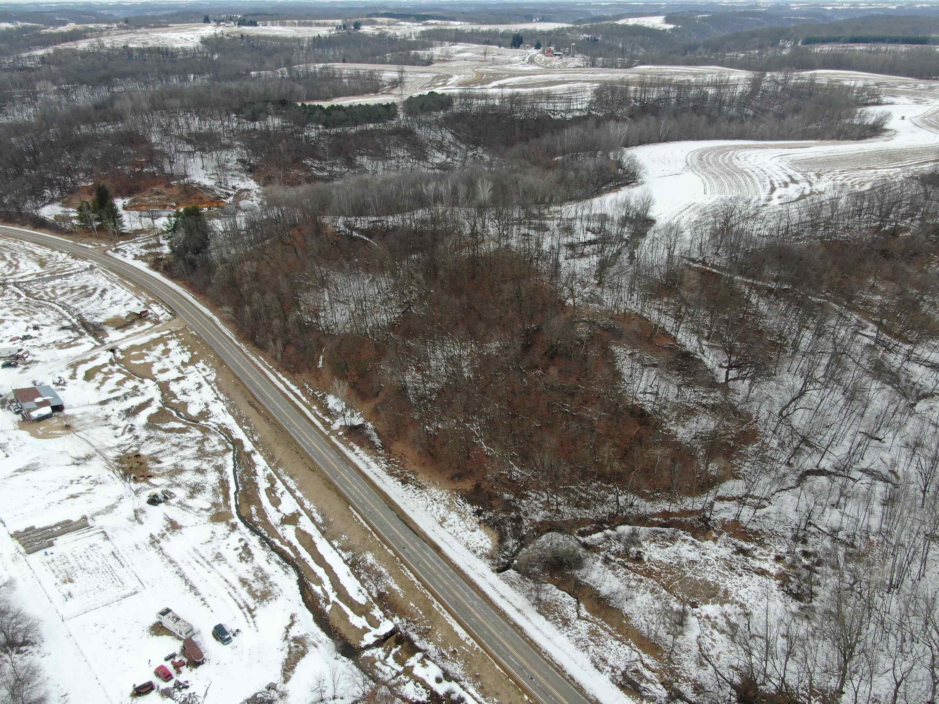 82 Hwy La Farge, WI 54639 - Photo 5 of 17