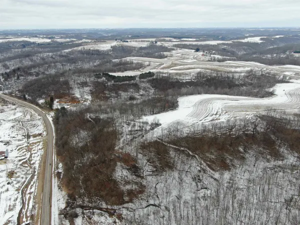 $99,999 | 82 Hwy, La Farge, WI 54639