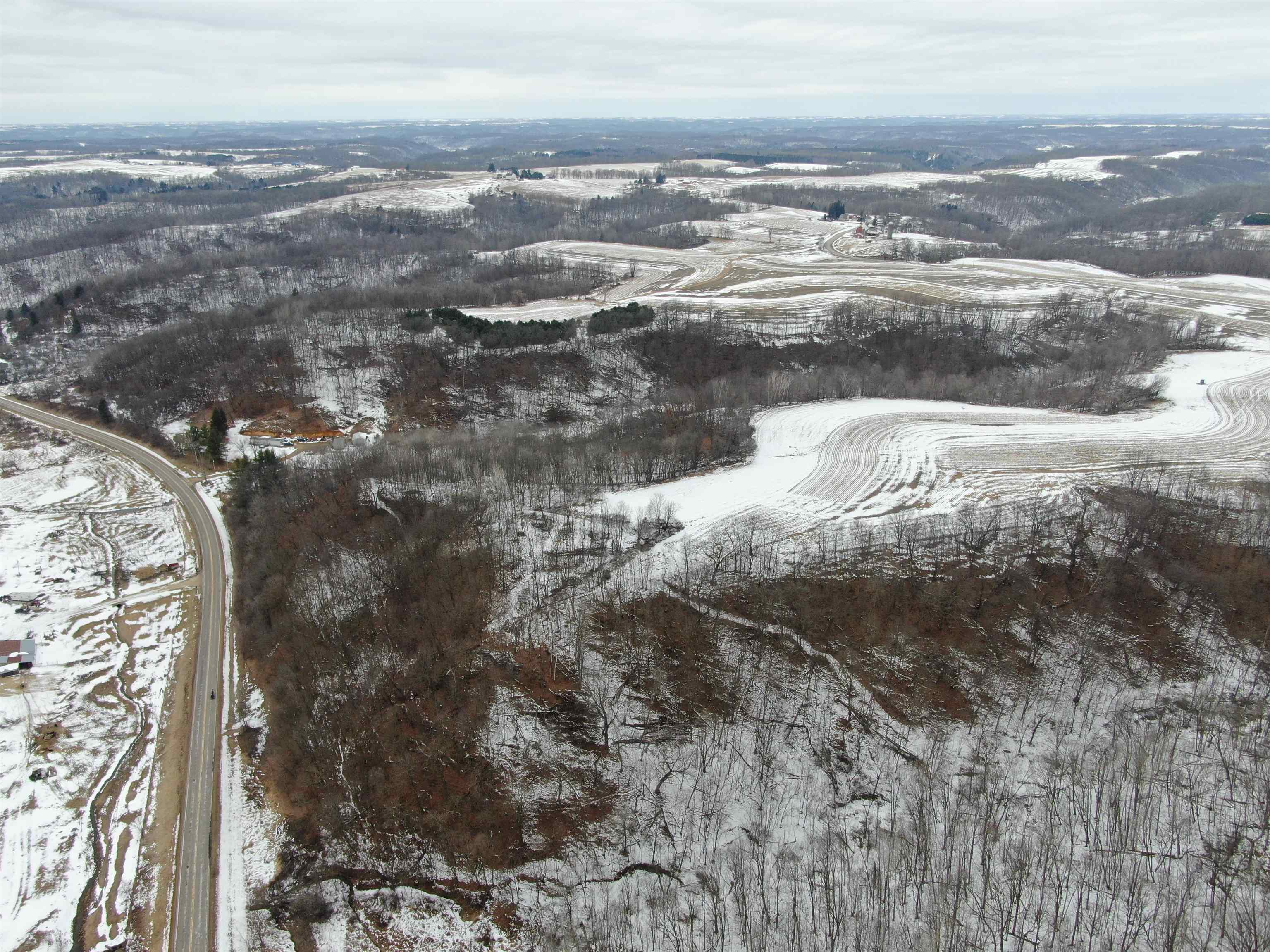 82 Hwy La Farge, WI 54639 - Photo 6 of 17