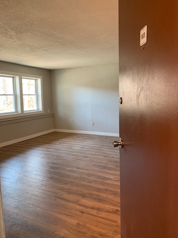80 Damon Road, Unit 1103 Northampton, MA 01060 - Photo 6 of 35 Gallery Image 6