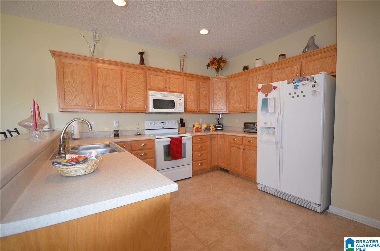 322 Mardis Point Road Joppa, AL 35087 - Photo 13 of 38