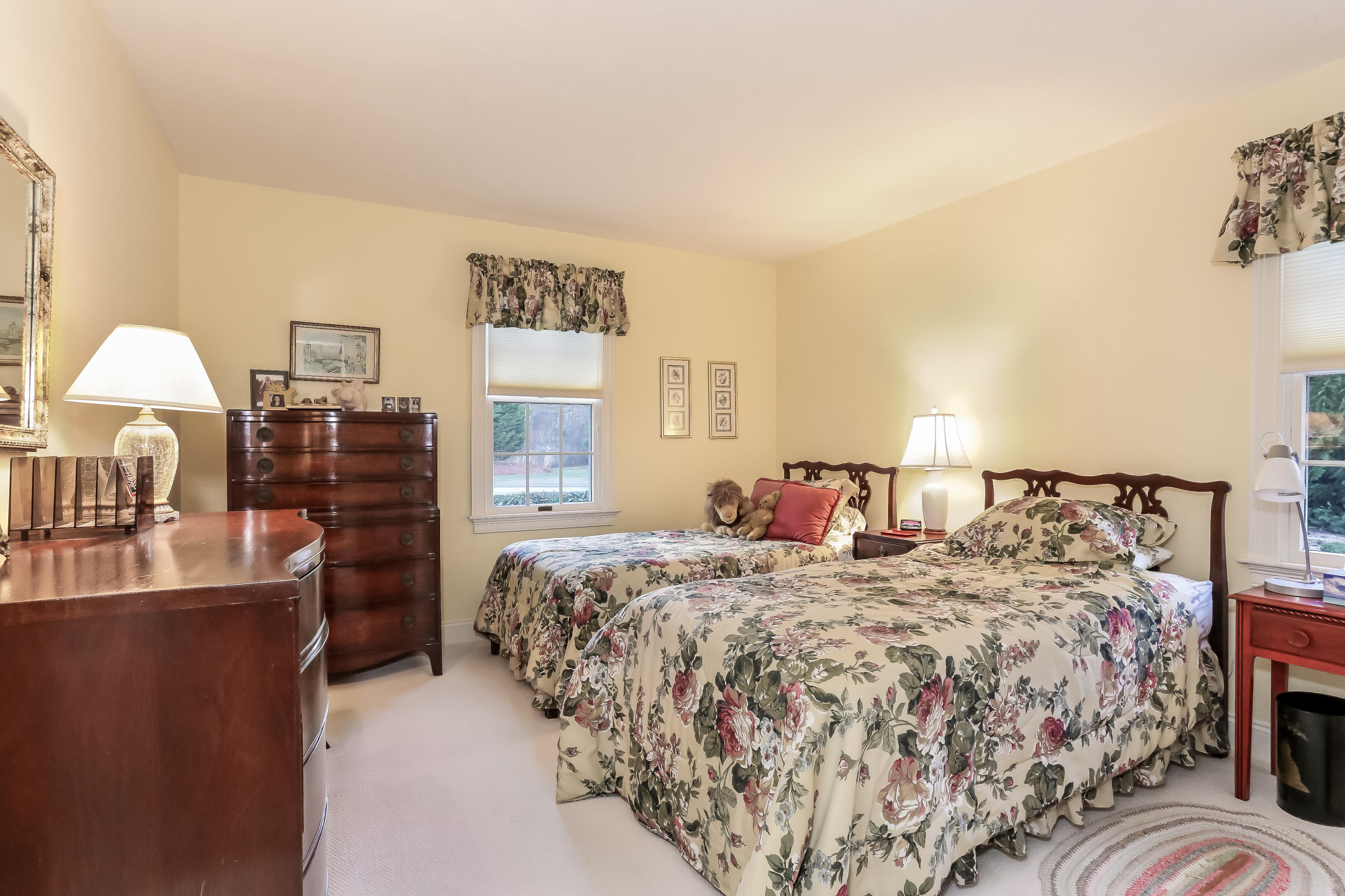 150 Cairn Ridge Road East Falmouth, MA 02536 - Photo 18 of 31 020-photo-bedroom-6606193