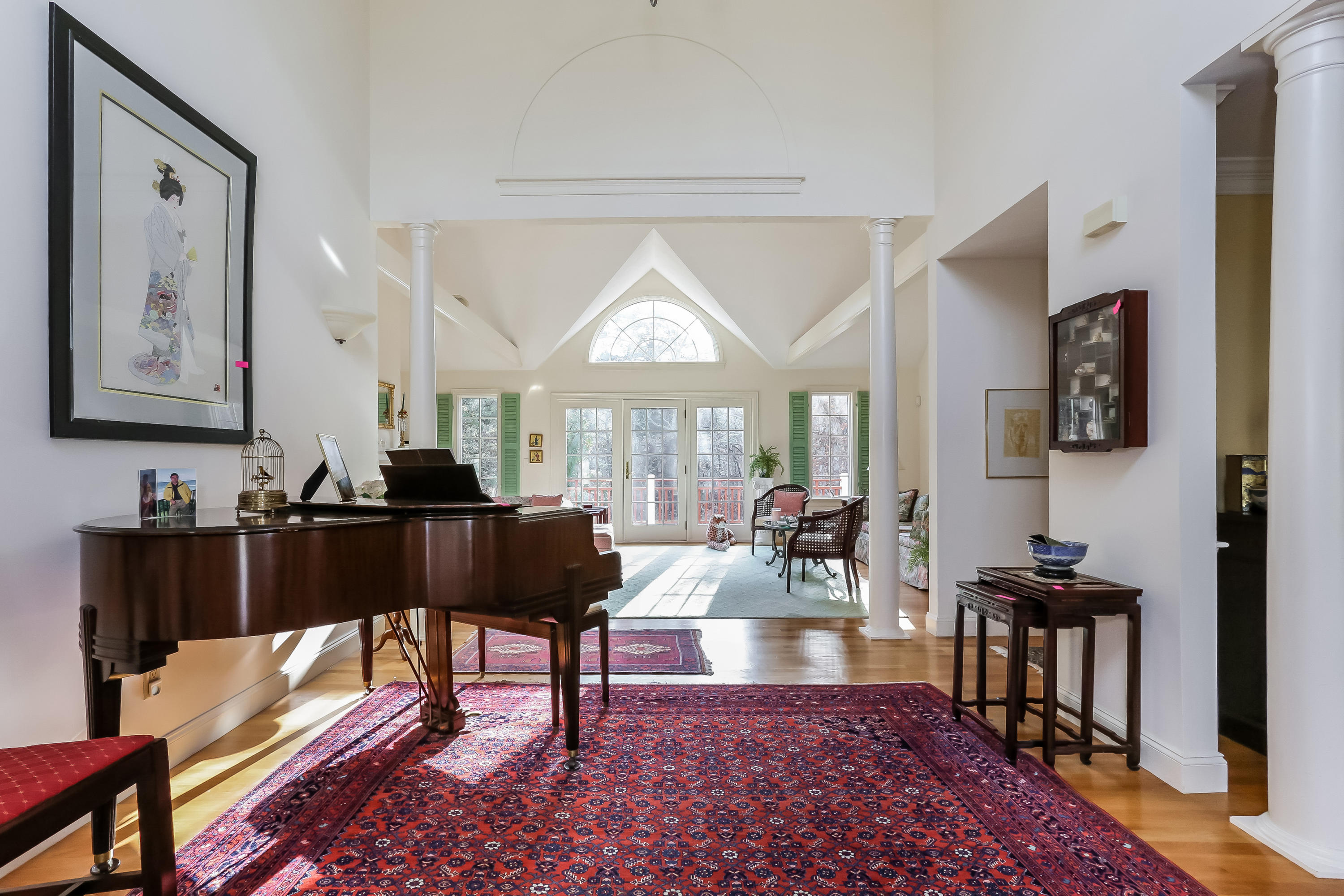 150 Cairn Ridge Road East Falmouth, MA 02536 - Photo 4 of 31 004-photo-foyer-6606220