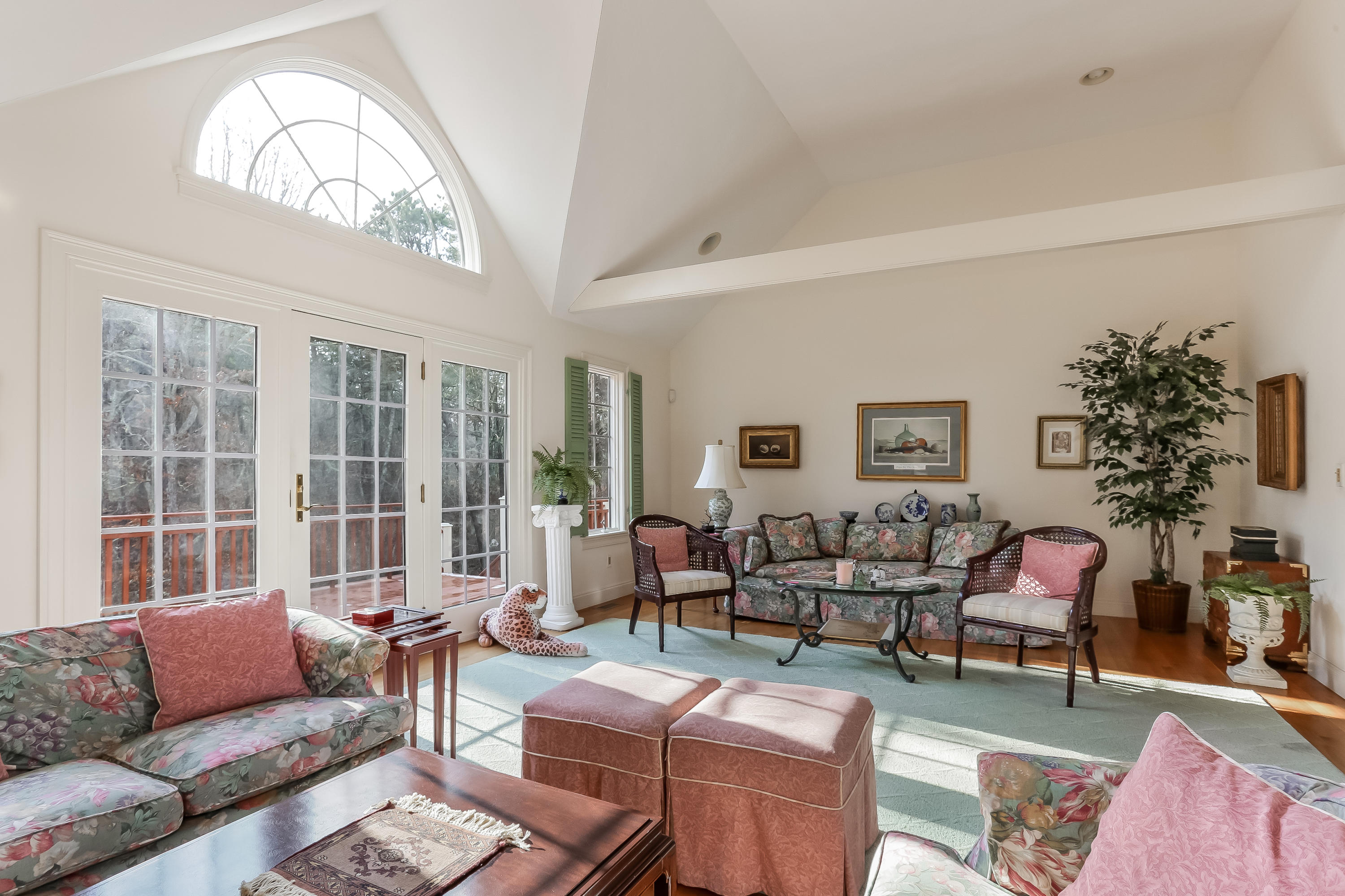 150 Cairn Ridge Road East Falmouth, MA 02536 - Photo 7 of 31 007-photo-living-room-6606202