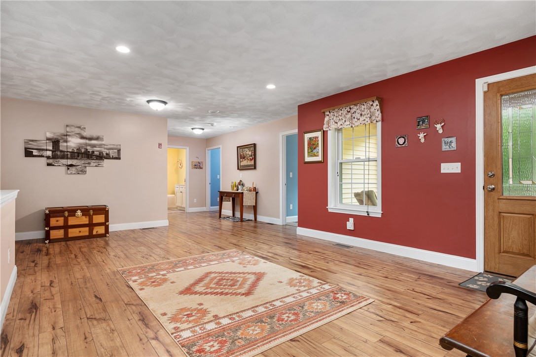 809 Chestnut Hill Road Glocester, RI 02857 - Photo 23 of 45