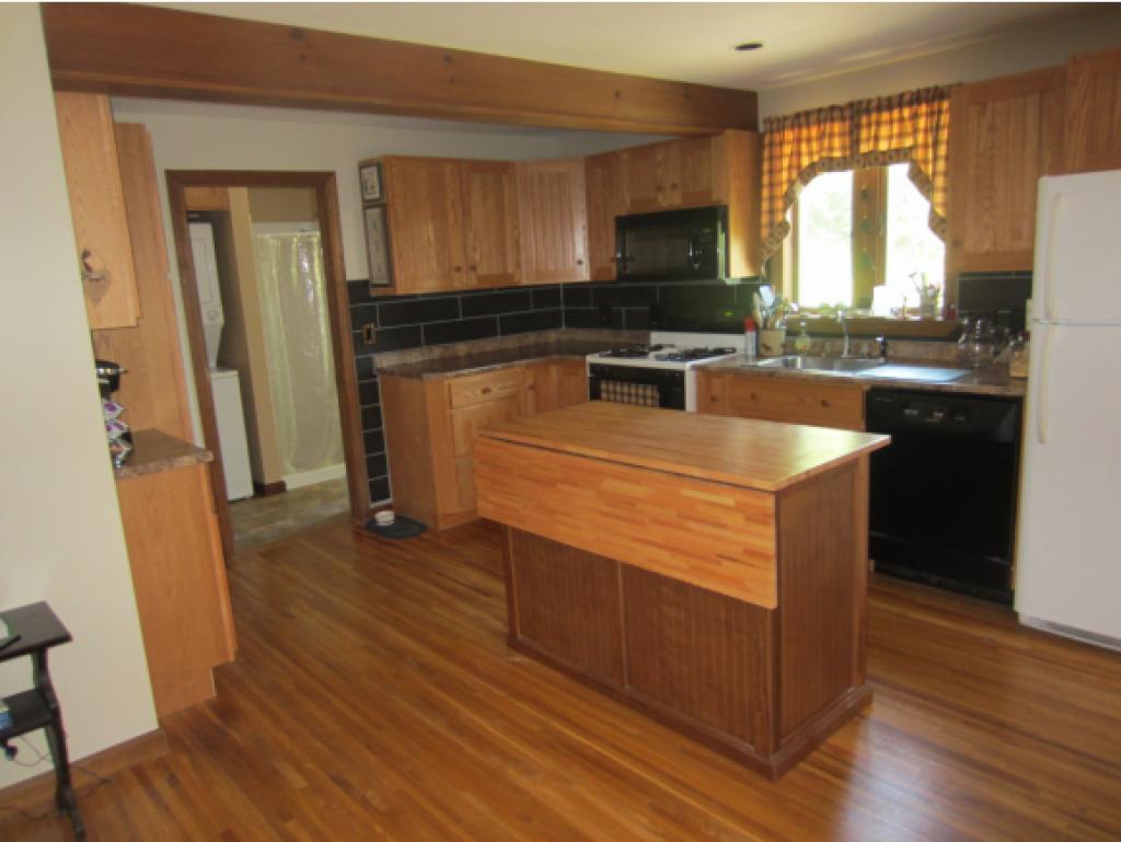 314 Berlin Road Errol, NH 03579 - Photo 6 of 28