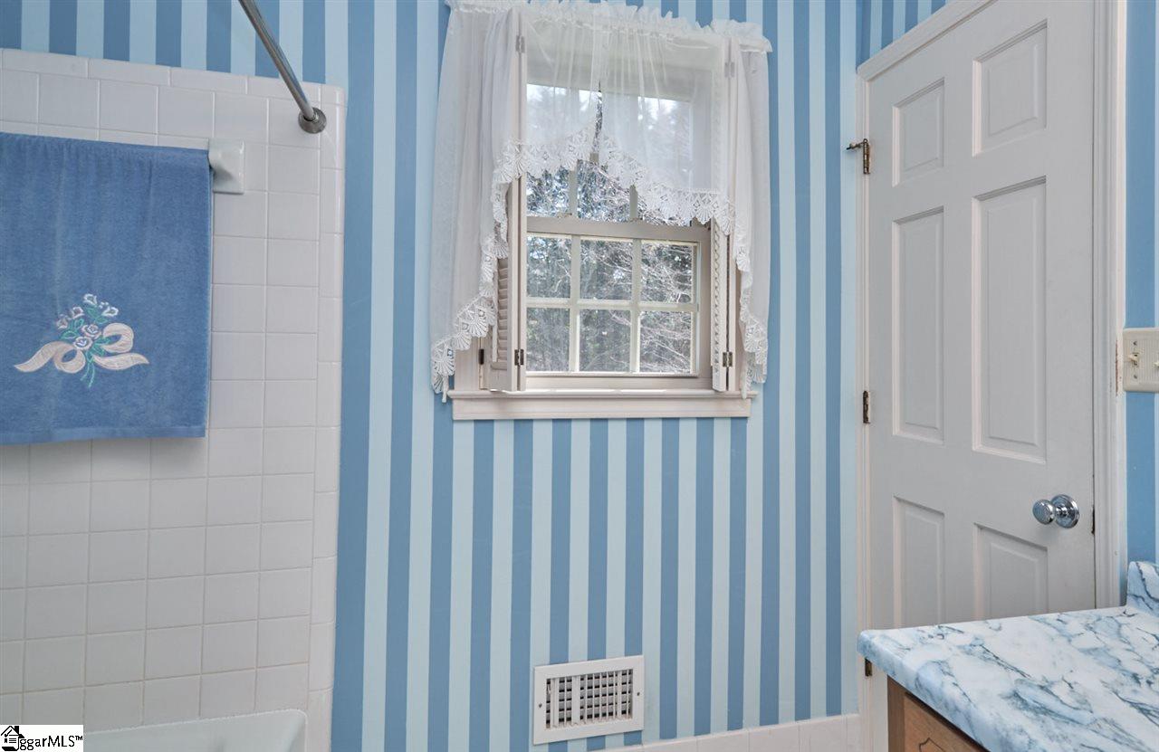 115 Covington Road Greenville, SC 29617 - Photo 21 of 27 Gallery Image 21